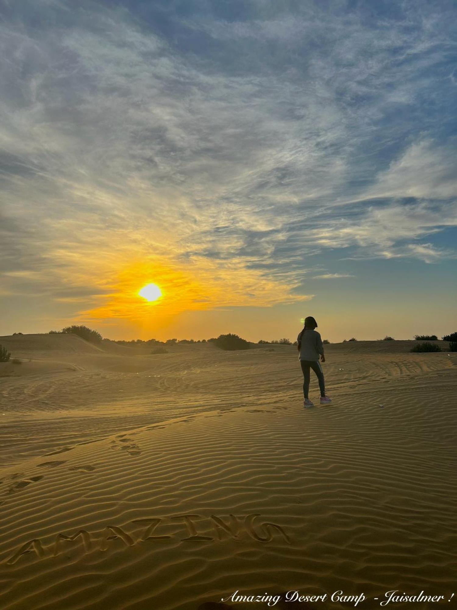 Amazing Desert Camp Jaisalmer Exteriör bild