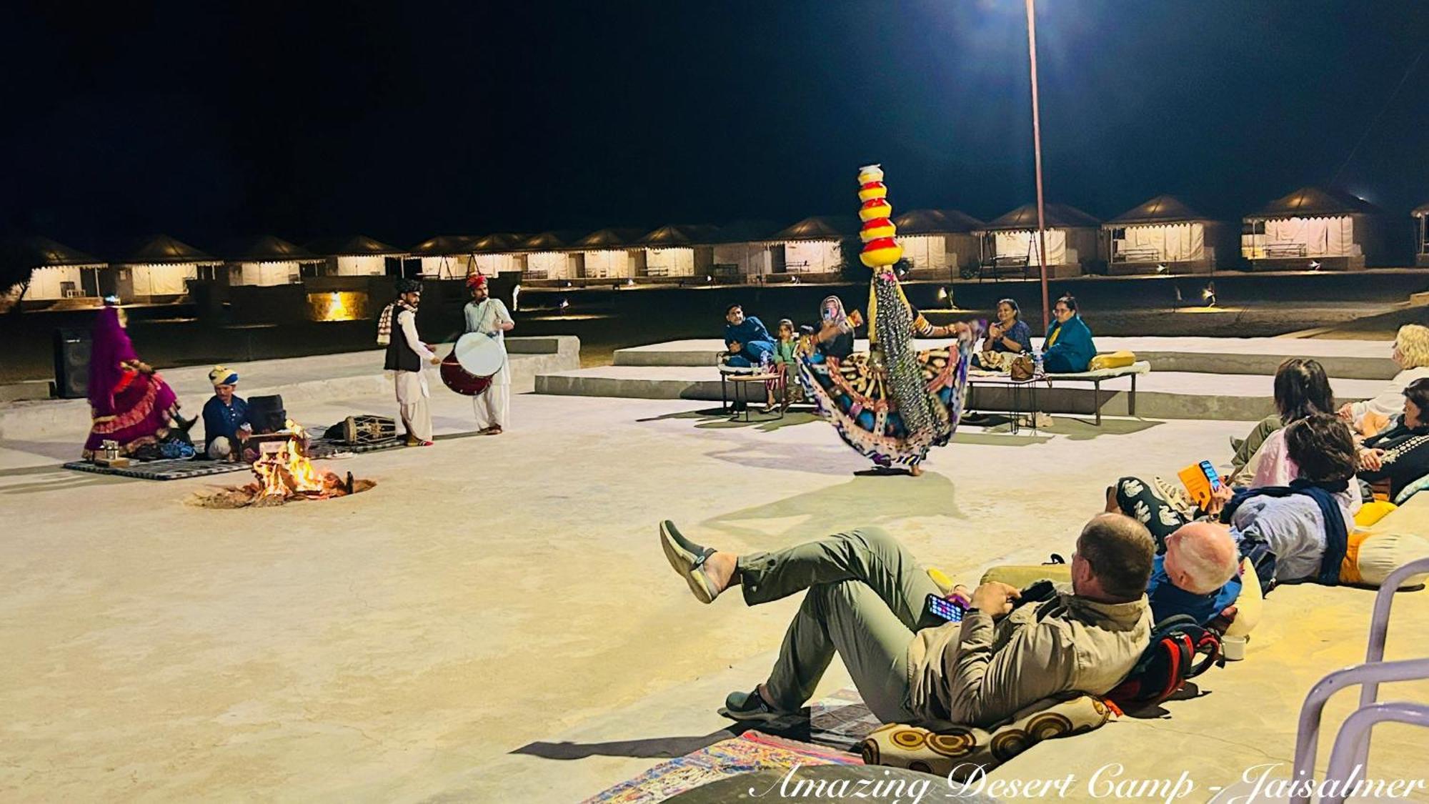 Amazing Desert Camp Jaisalmer Exteriör bild